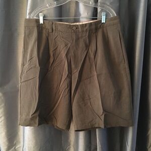 Tommy Bahama brown silk shorts, men’s size 36